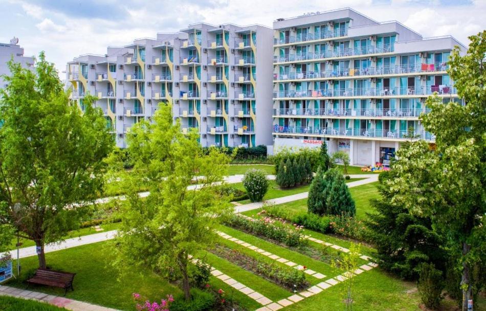 Hotel Laguna Mare 알베나 외부 사진